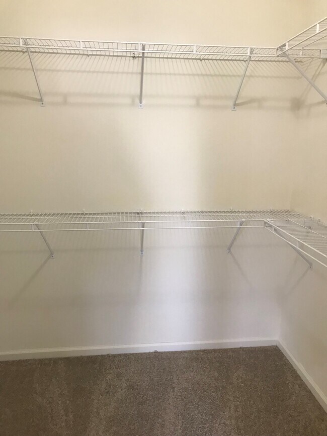Master Walkin Closet - 12 Sunset Ln