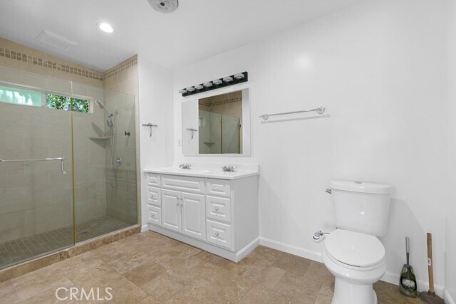 Building Photo - 5719 Beckford Ave