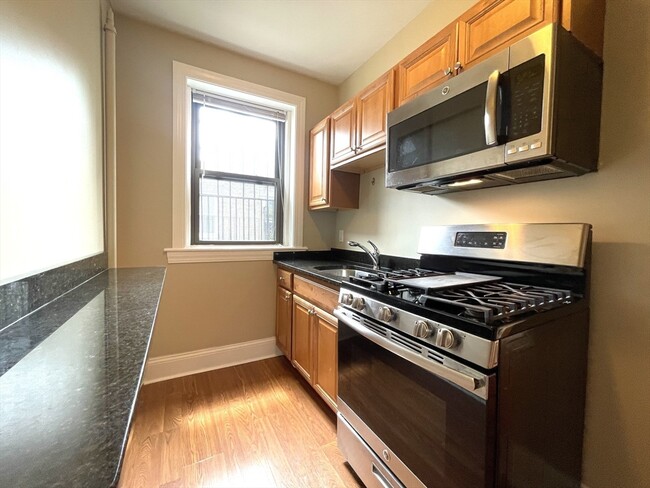 Building Photo - 660 Huntington Ave