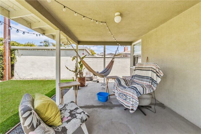 Building Photo - 6721 E La Marimba St