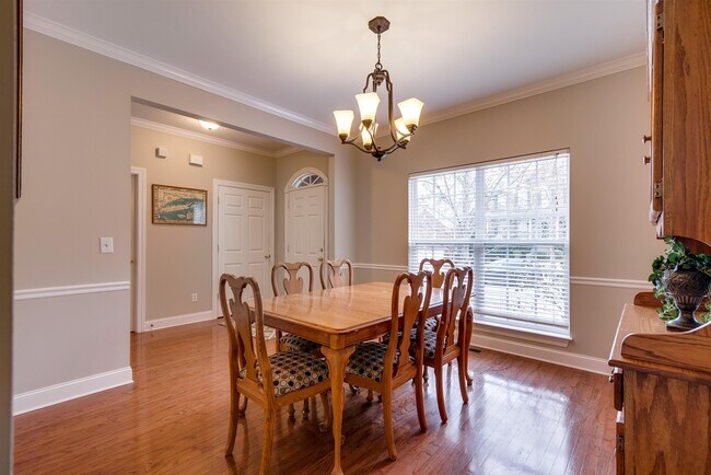 Building Photo - 1265 Bridgeton Park Dr