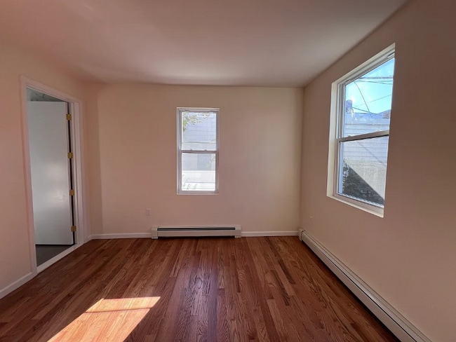 Building Photo - 500 Central Ave