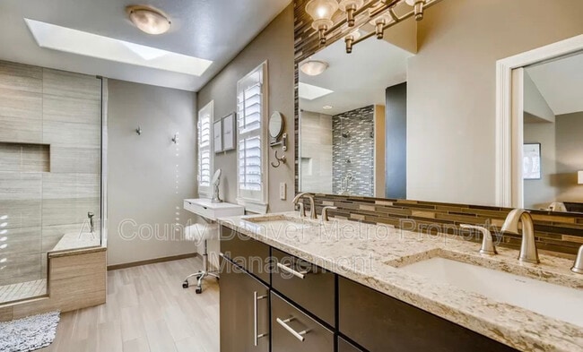 Building Photo - 6591 W 96th Pl