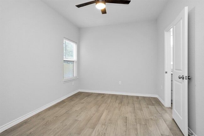 Building Photo - 16426 Eastchase St