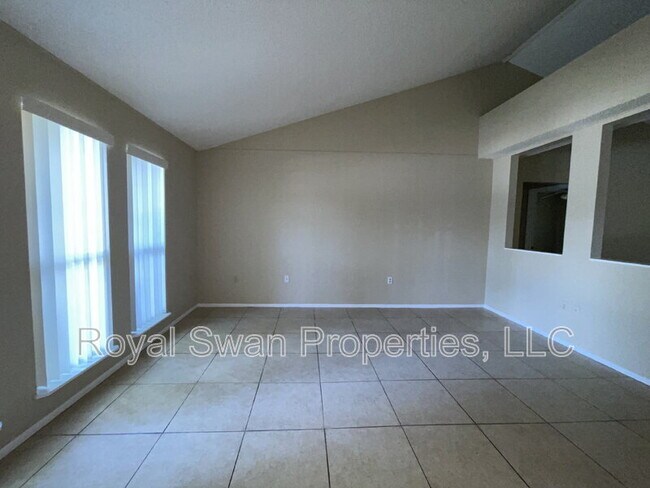 Building Photo - 3812 Dovehollow Dr
