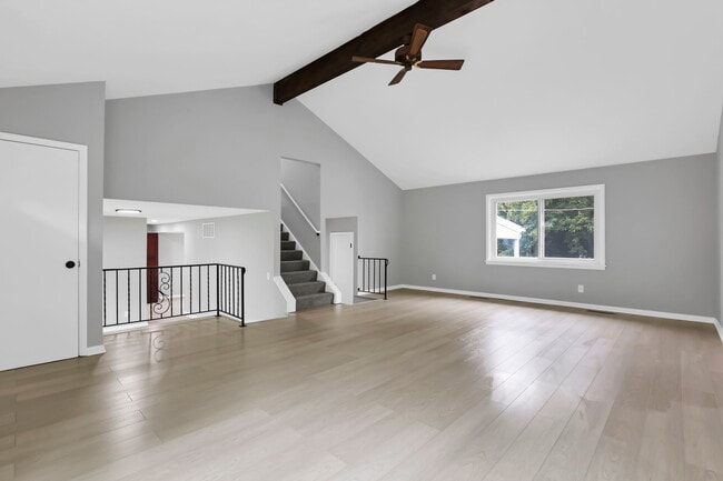 Building Photo - 869 Afton-