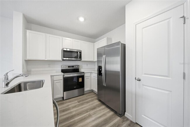 Building Photo - 32495 Midsummer Night Ln