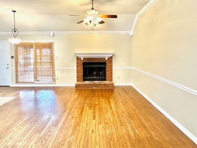 Building Photo - Open House, Friday , May 16 2025 1 PM to 4 PM