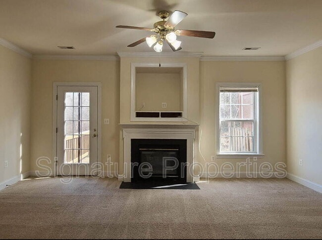 Building Photo - 209 Shaw Ct