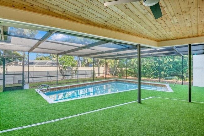 Building Photo - 3145 Sandy Ridge Dr