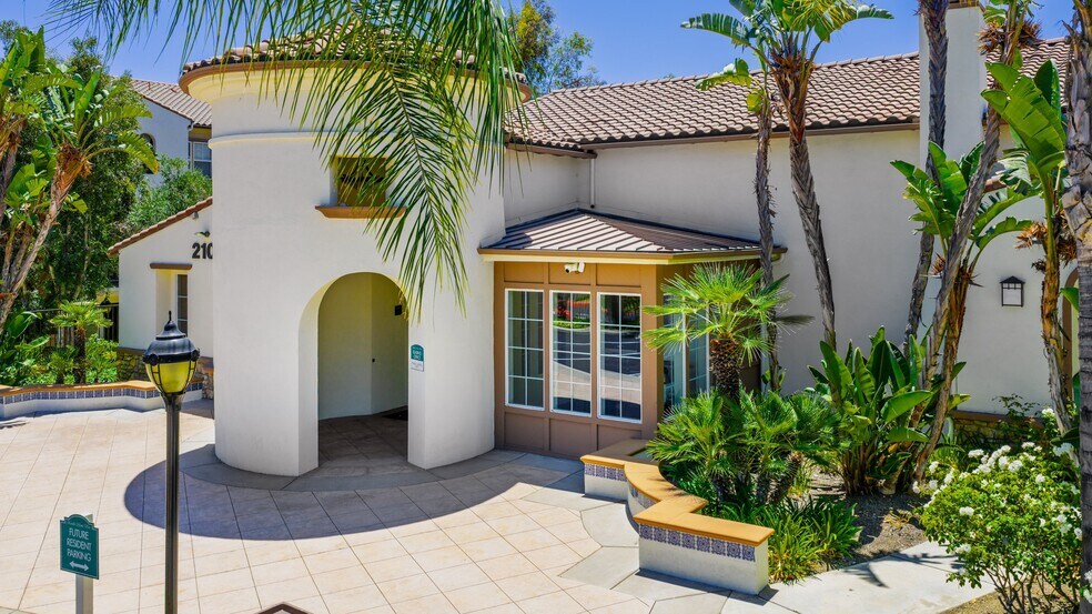 Building Photo - Rancho Monte Vista Apartments