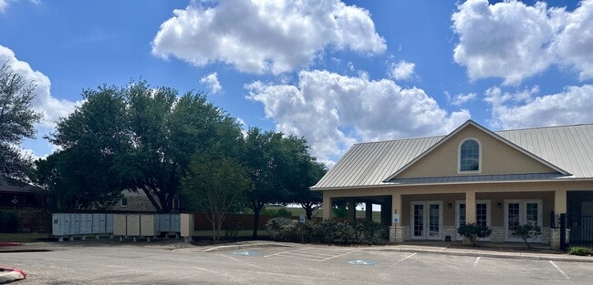 Building Photo - 2170 Jolie Ct