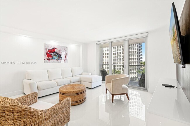Building Photo - 5701 Collins Ave