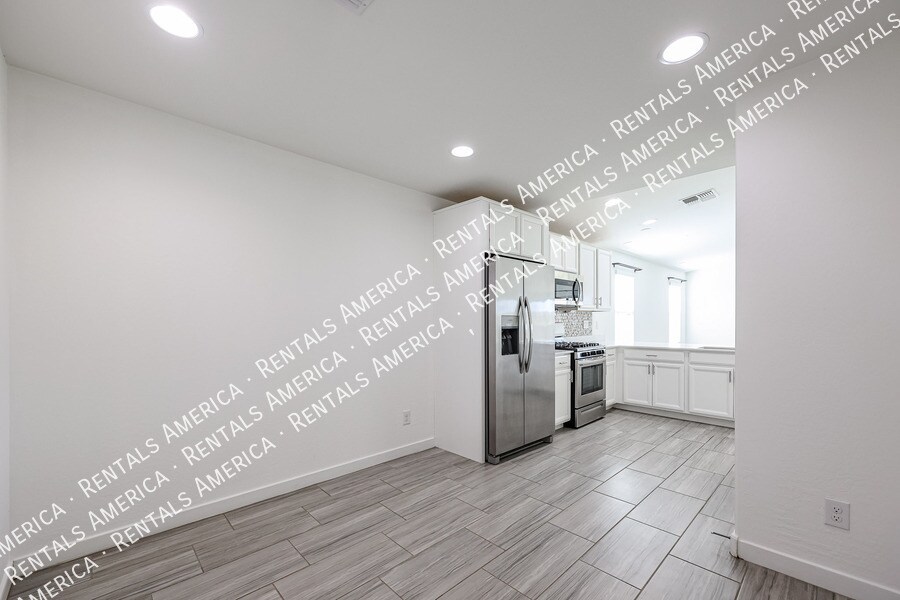 Building Photo - 24424 N 164th Dr