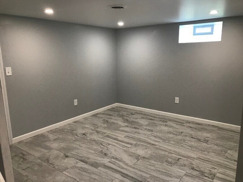 Willow Ridge Court 406 Joe McCarthy Dr Amherst NY 14228 Apartment