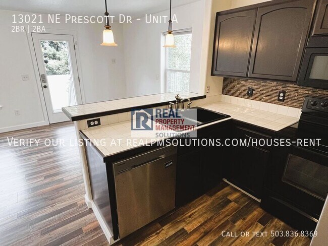 Building Photo - 13021 NE Prescott Dr