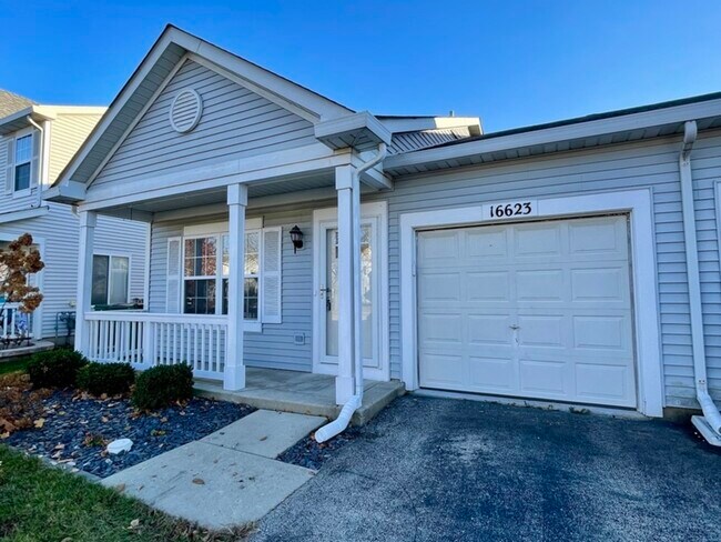 Primary Photo - 16623 Natoma Dr