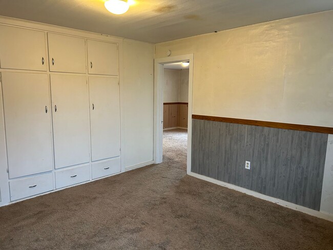 Building Photo - Charming 1 Bedroom, 3/4 Bath Near Downtown Lynden