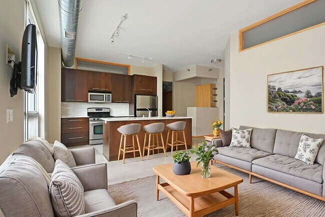 Primary Photo - Modern 2-Bedroom Apartment with Private Pa...