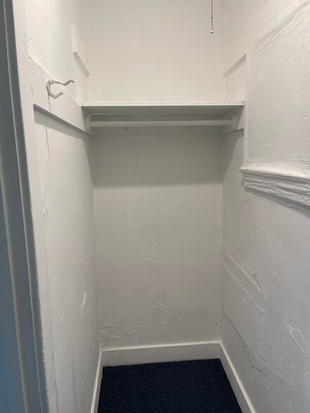 Building Photo - 489 14th St