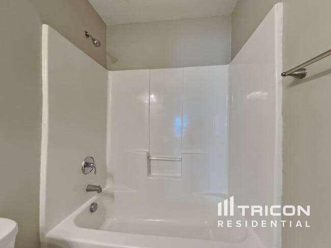 Building Photo - 1609 Brownairs Ln