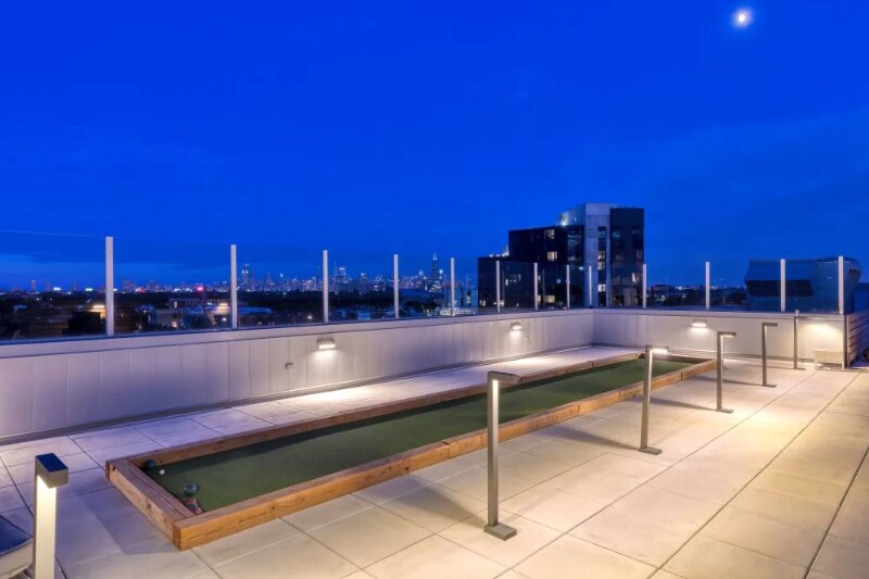 Building Photo - 2360 N California Ave