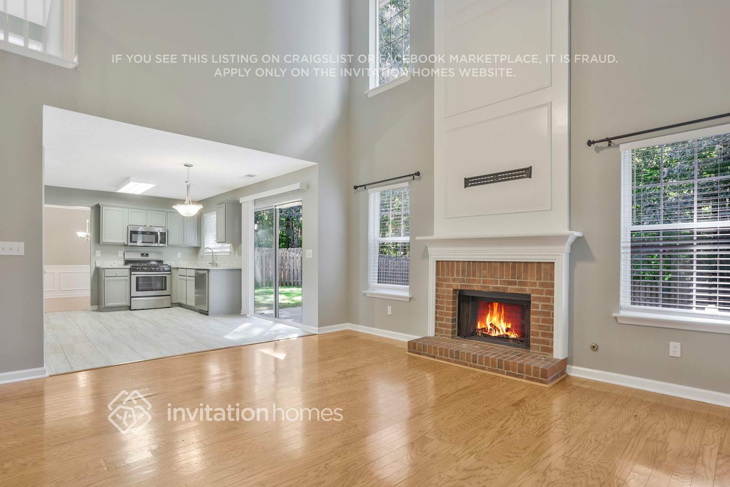 Building Photo - 3417 Sandlake Dr SW