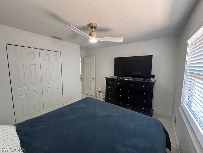 Building Photo - 27650-27652 Imperial Shores Blvd