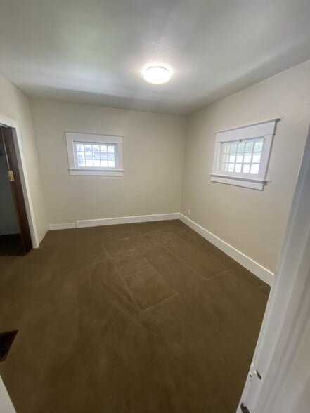 Bedroom 1 - 430 S 8th Ave