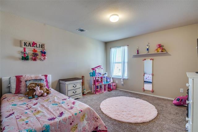 Building Photo - 414 Plum Dr