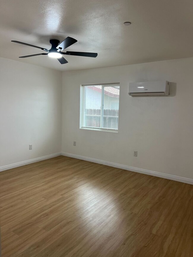 Building Photo - 1906 Filson St