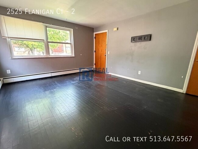 Building Photo - 2525 Flanigan Ct
