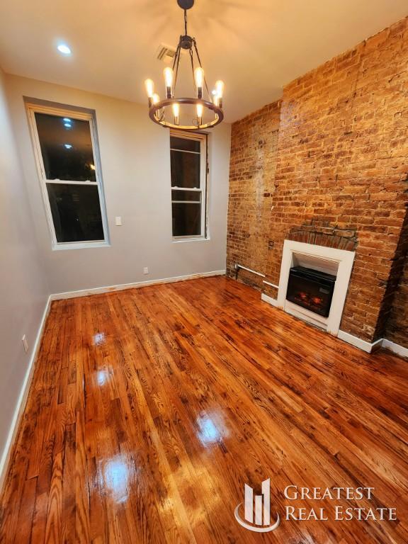 Building Photo - 3 bedroom in BROOKLYN NY 11226