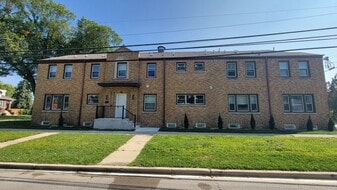 Building Photo - 4000 Forest Ave