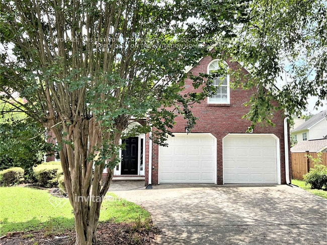 Building Photo - 5002 Rose Ct SE