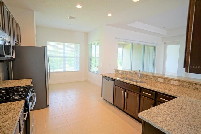 Building Photo - 30835 Spruceberry Ct