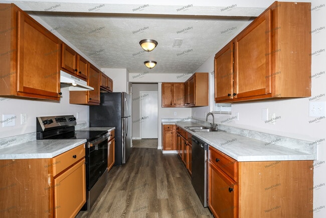 Building Photo - 3214 Danube Way