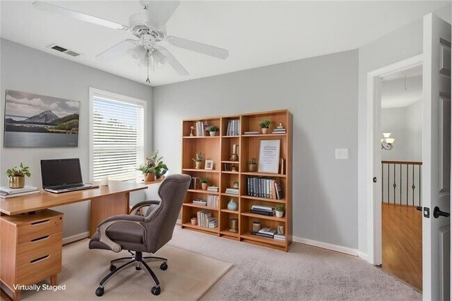 Building Photo - 518 S Fortune Way