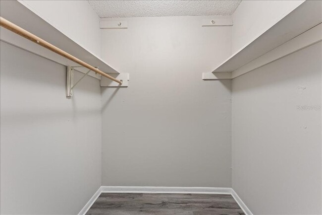 Building Photo - 6345 Newtown Cir