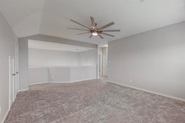 Building Photo - 3105 Cantura Dr