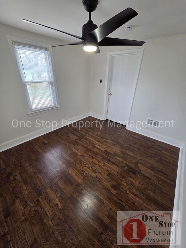 Building Photo - Beautiful 2 Bedroom 2 Bathroom in Independence!