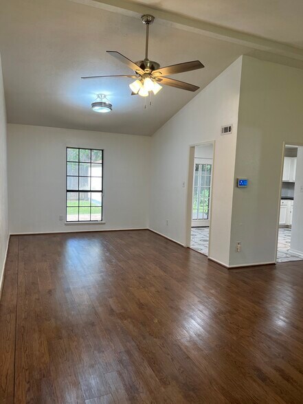 Building Photo - 17515 Wild Willow Ln