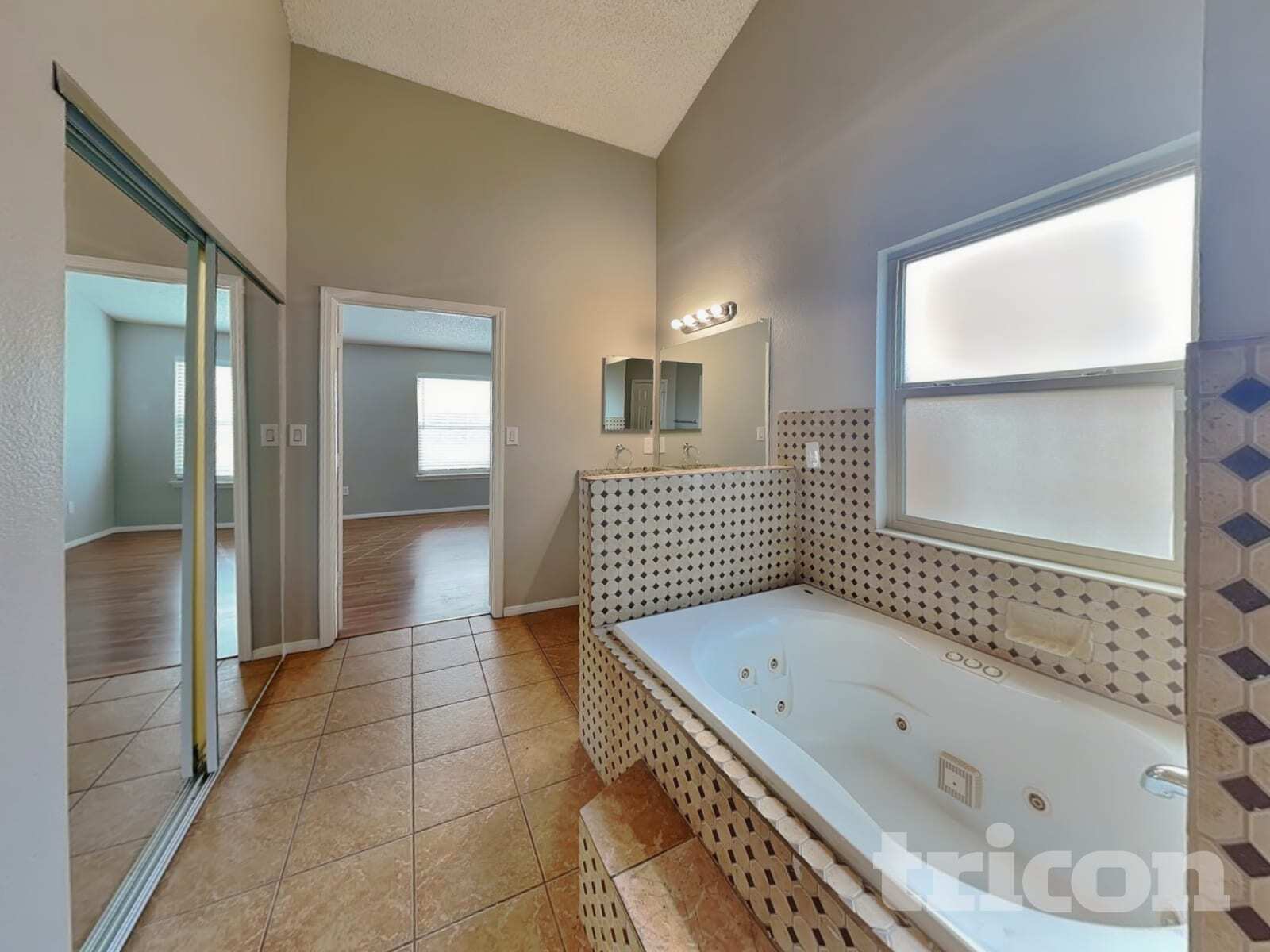 Building Photo - 6936 Sweetbriar Ave NW