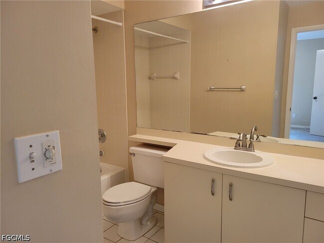 Building Photo - 603 McGregor Park Cir