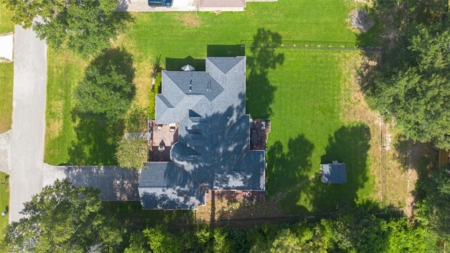 Building Photo - 2311 Flamingo St