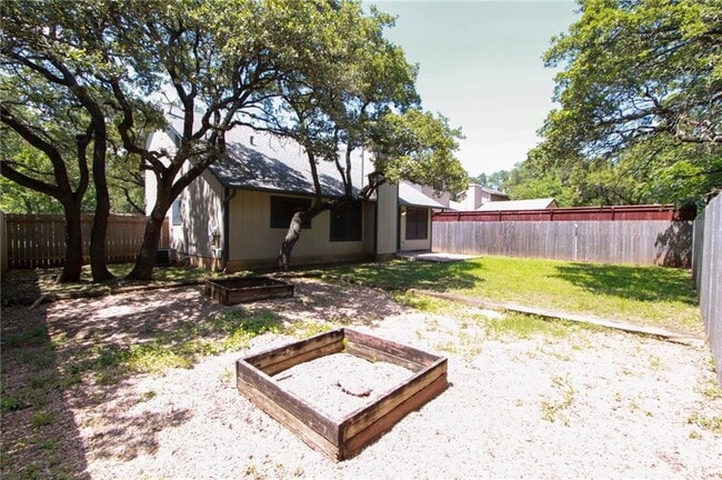 Building Photo - 6905 Tesoro Trail