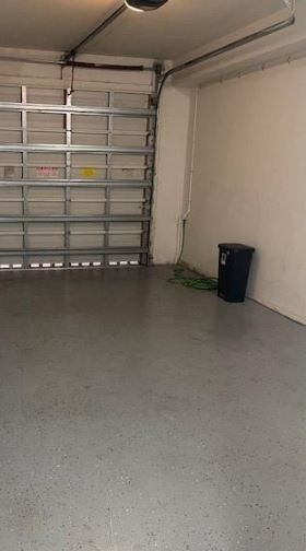 Building Photo - 2439 Centergate Dr