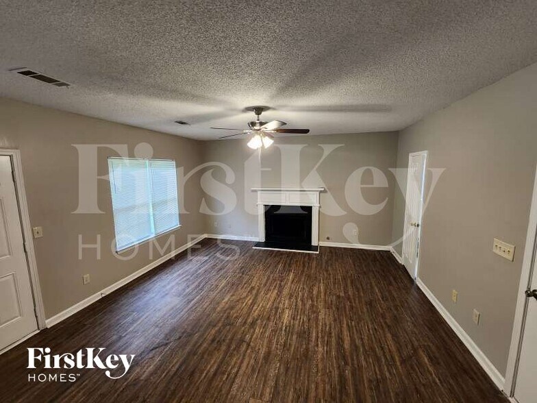 Building Photo - 2882 Ward Lake Way