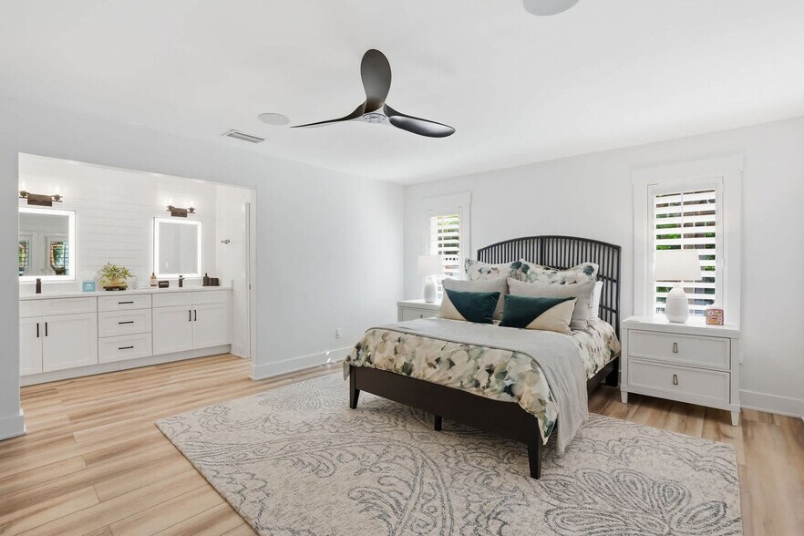 Building Photo - 20672 Charing Cross Cir