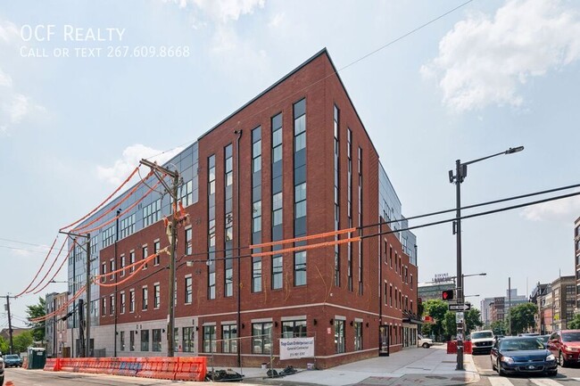 Building Photo - 813 N Broad St